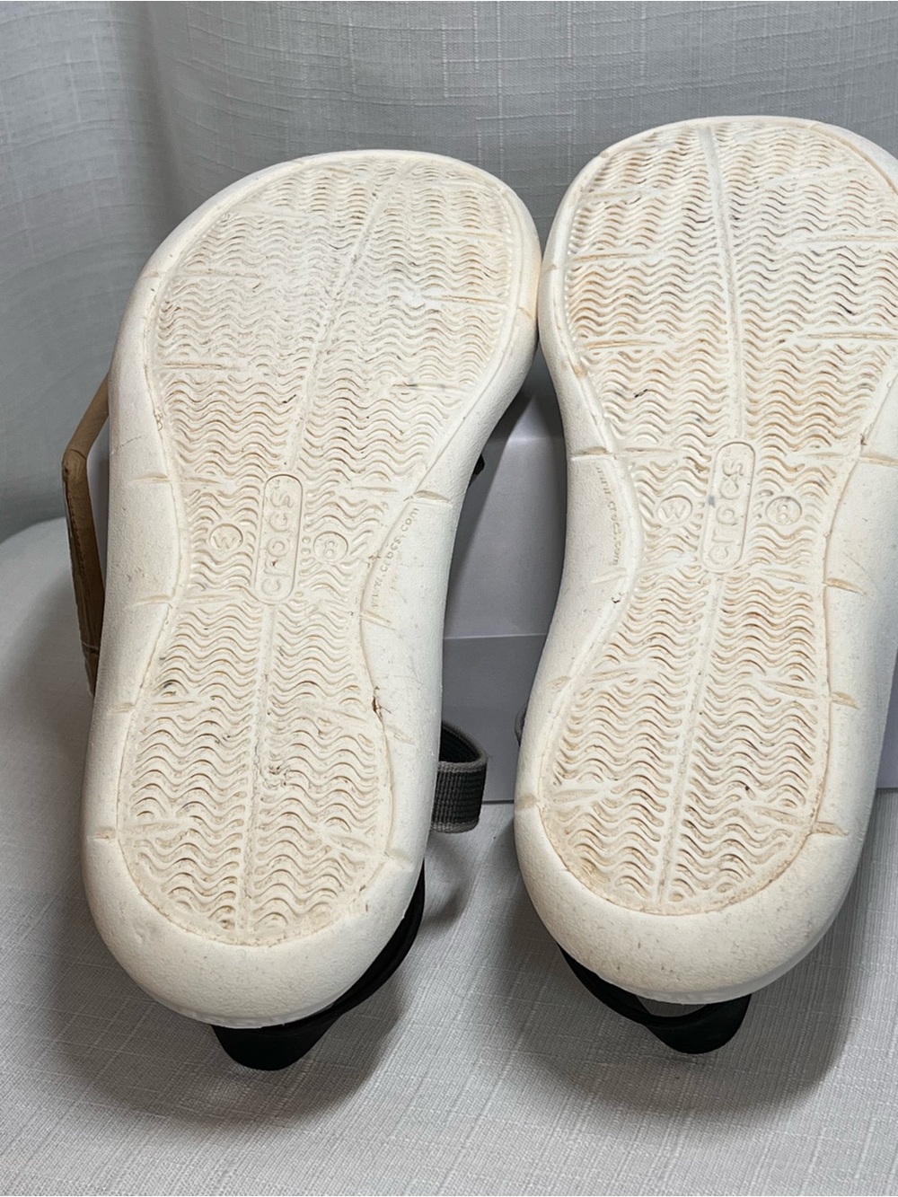 Crocs Strappy Sandals W8 Black White Gray Comfort Casual Lightweight - Picture 5 of 8